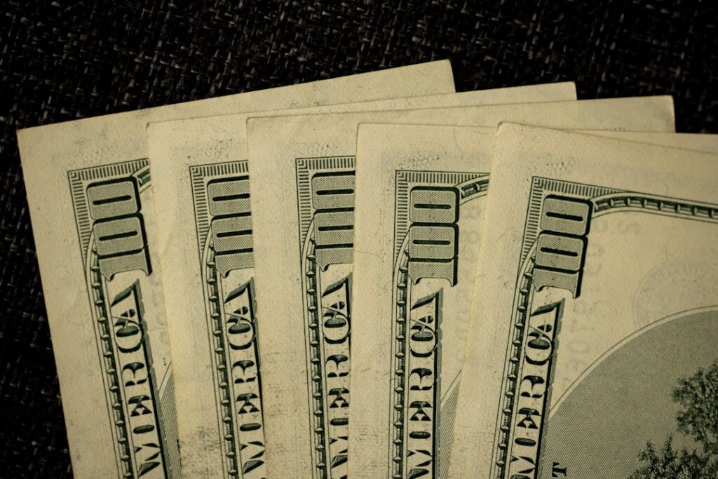 Verdien je loon: alles over salaris en schalen in de cao kinderopvang